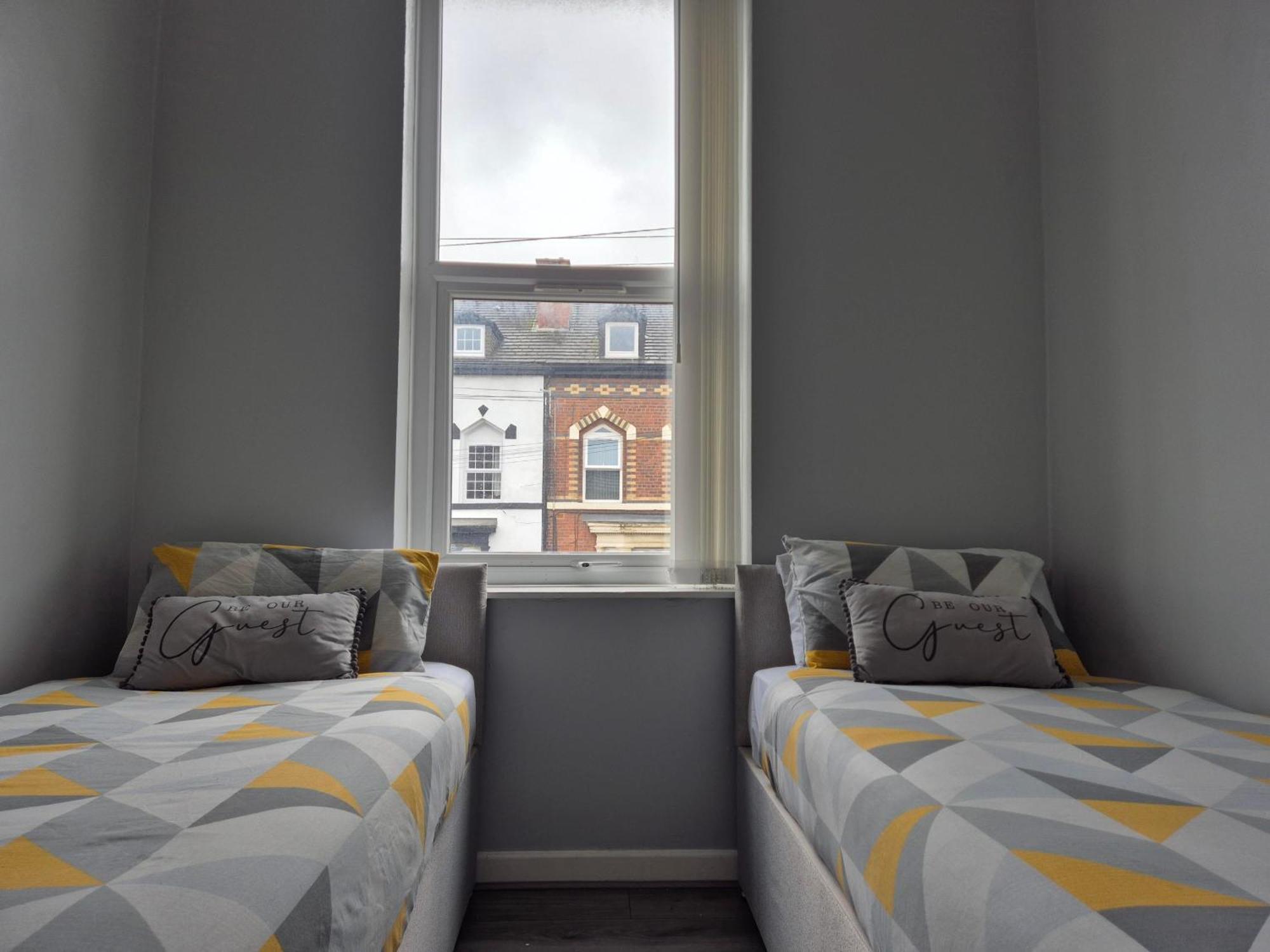 House Next To Anfield Stadium, Goodison Park Privatunterkunft *